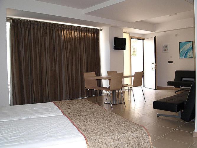 Summertime Boutique Hotel & Spa 플라타니아스 외부 사진
